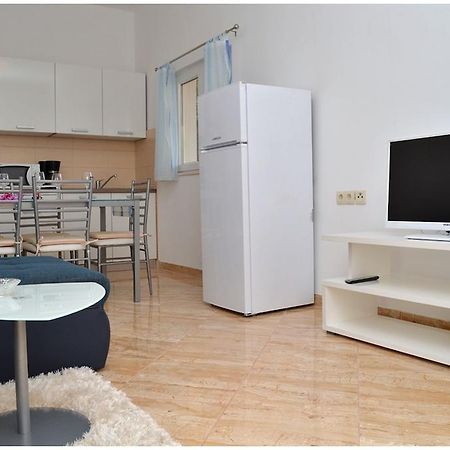 Apartments Luciano セゲット・ヴラニツァ 部屋 写真