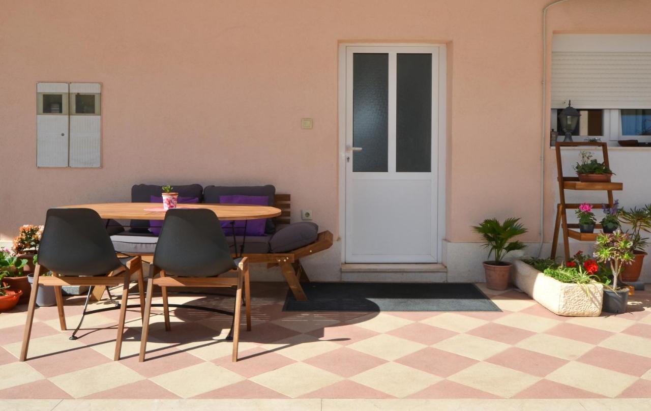 Apartments Luciano セゲット・ヴラニツァ エクステリア 写真