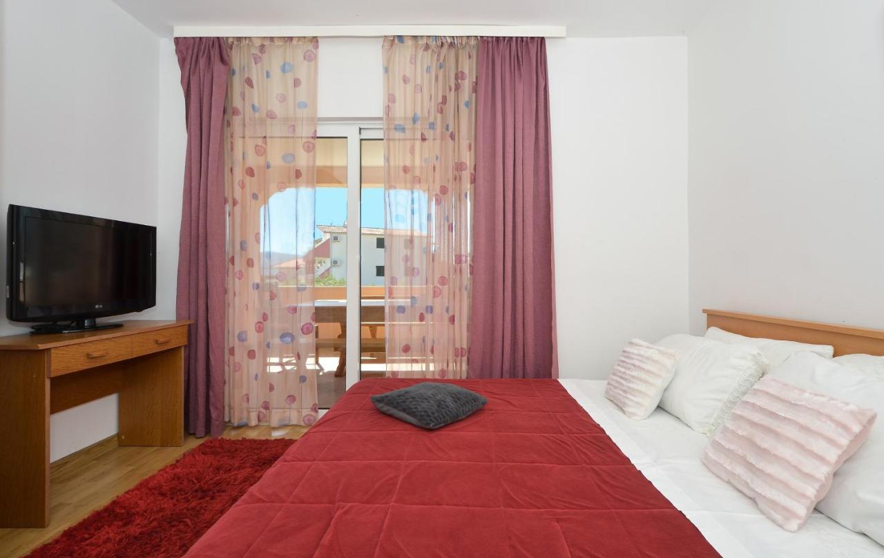 Apartments Luciano セゲット・ヴラニツァ エクステリア 写真